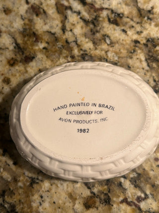 Avon “Bunny Love” Trinket Dish    MTS|161921