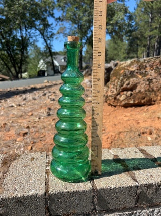 vintage green Anchor Hocking GAO MI  bottle tiered "beehive" or stacked bubble design