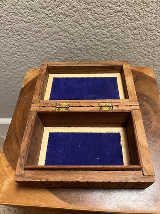 Vintage carved wooden box RSV