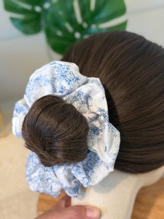 French Toile Scrunchie – Blue