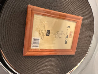 Pic Frame 5x7 Wood easel MTS|86601