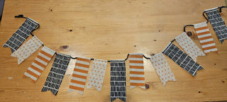 Banner/Garland, 4.5 ft long, folds to 9"x6", RSV