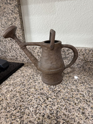 AJ - Metall Decorative Watering Can MTS