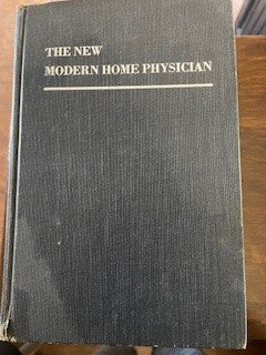 1947 The New Modern Home Physician