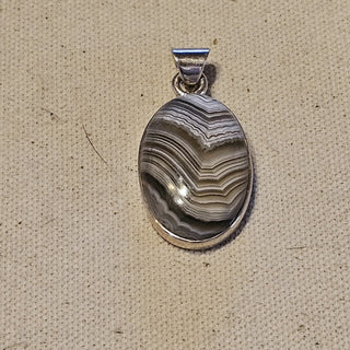 .925 crazy lace Agate pendant
