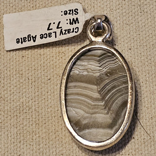 .925 crazy lace Agate pendant