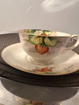 Vintage Teacup/ Saucer Shata Strawberry MTS