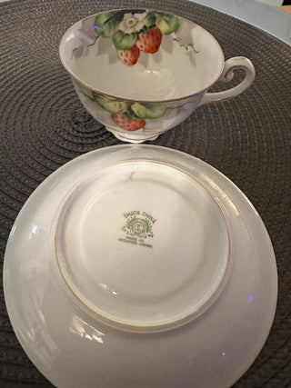Vintage Teacup/ Saucer Shata Strawberry MTS