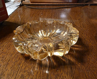 MTS Beautiful Vintage Light Amber Glass Ashtray|124210