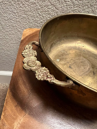Vintage brass floral handle bowl RSV|103290