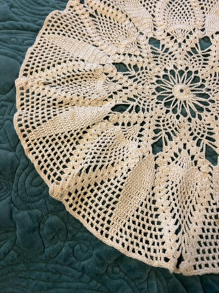 vintage 16.5” round ecru cotton crochet doily