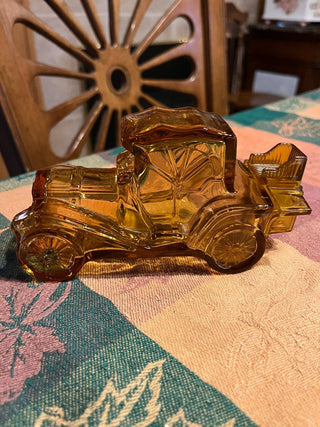 Avon Collectable Amber Packard Roadster Cologne Decanter Bottle RSV