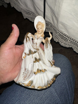 Vintage 1950's Lefton Glamour Girl 6" Victorian Figurine #62 VV MTS