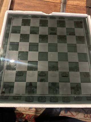 Vintage Chess Board 15 X 15 Glass & Frosted Playing Pieces Complete with Box #62 VV MTS