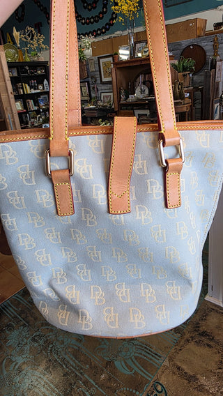 Dooney.Bourke VTG Canvas Bag|76498