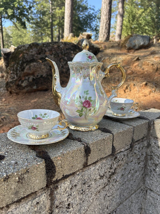 12F 5 piece iridescent and gold rose tea set RSV|79438