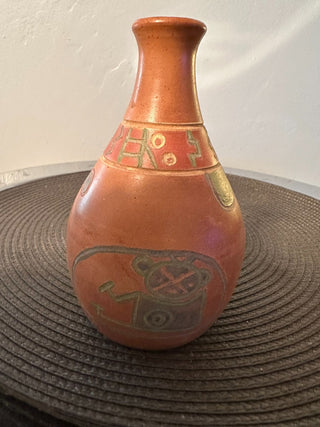 Vase Peru Clay MTS