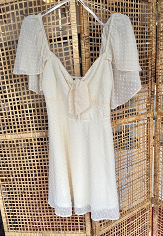 Lulus Dress (cream) Size M (LZD - RSV)|115726
