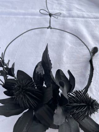 Black Metal Wreath with Flowers 6"