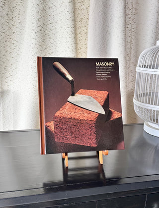 1982 Masonry Time Life book