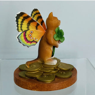 Mewingham Manor "Fortune's Friend" Figure Laura Von Stetina Greenwich Workshop|93234