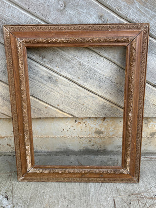 12F Vintage Carved Wood Frame 28.5” x 23” MTS|65435