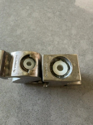 AJ - Godinger  Metal S&P Set of 2 MTS