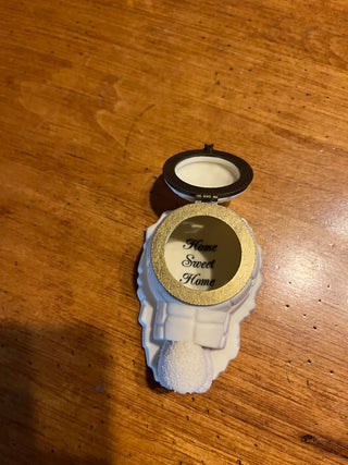 Snowbabies Home Sweet Home Bisque Hinged Trinket or Pill Box RSV|123732