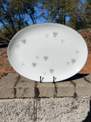 KW 15.75” Sone China MCM starburst/snowflake pattern Platter