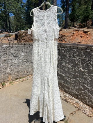 NWT XSCAPE David's Bridal Lace Trumpet Wedding Dress with Illusion