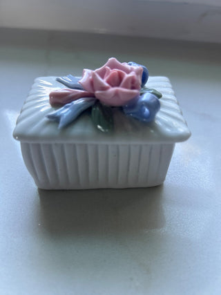 ENESCO Vintage Trinket Box-RSV