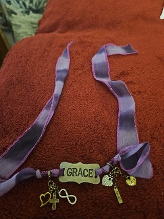 Grace Choker w/ Dangling Charms