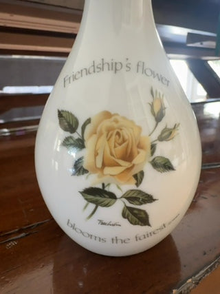 AJ - Yellow Rose Vase MTS