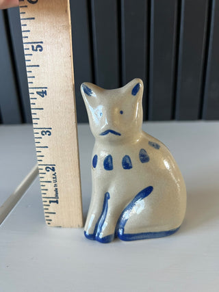 Vintage salt glazed pottery cat figurine RSV|117086