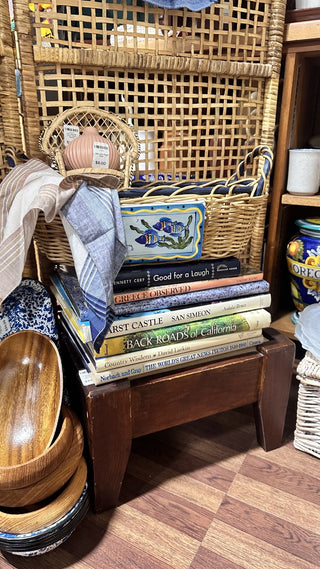 Ceramic Painted Fish Basket|91713
