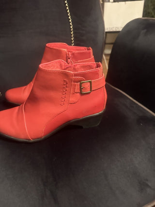 New Y2K Red Leather Booties Earth Origins Size 8 #63 VV MTS