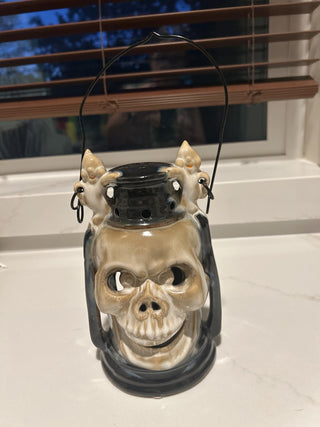 Light-Up Skull Lantern-RSV|108997