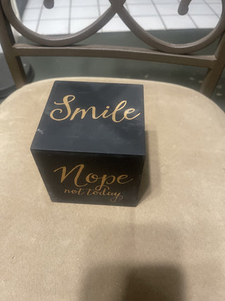 cube with positive affirmations rsv
