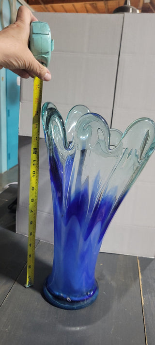 LG Hand blown Blue/Green Vase Rcd|82696