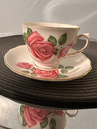 Vintage Teacup/ Saucer Royal Vale Rose MTS