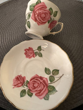 Vintage Teacup/ Saucer Royal Vale Rose MTS