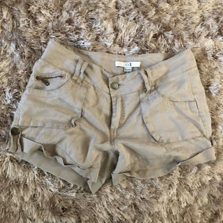 Size 27 F21 Khaki Shorts
