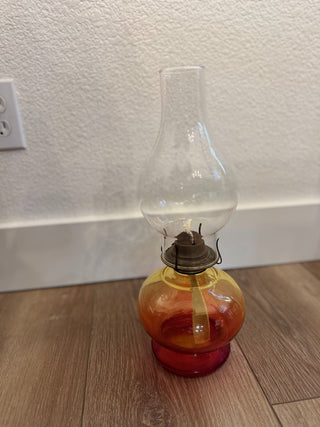 SUNSET OIL LANTERN, VTG W/HURRICANE|107221