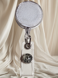 Belt Clip Interchangeable Badge Reel with Retractable Reel. Badge Button: Black Cheetah|62697