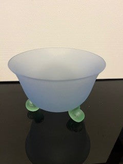 #2613 Frosted Blue Bowl with Green Feet RSV