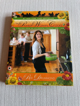 The Pioneer Woman Cooks by Ree Drummond Hard cover RSV