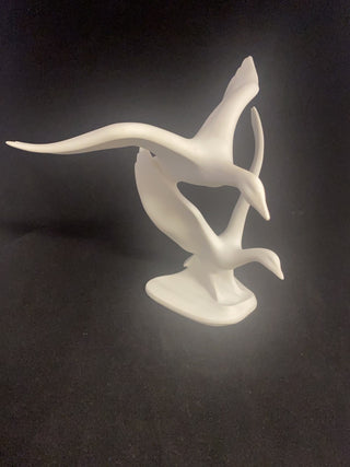 Vintage Kaiser Geese in flight bisque RCD|72582