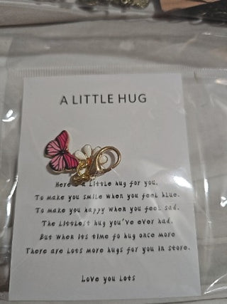 Little Hug Charm