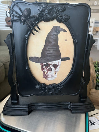 Skeleton in Witch Hat Picture|108925