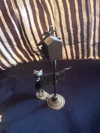 Vintage mini metal and wooden calendar holder  with interchangeable months
